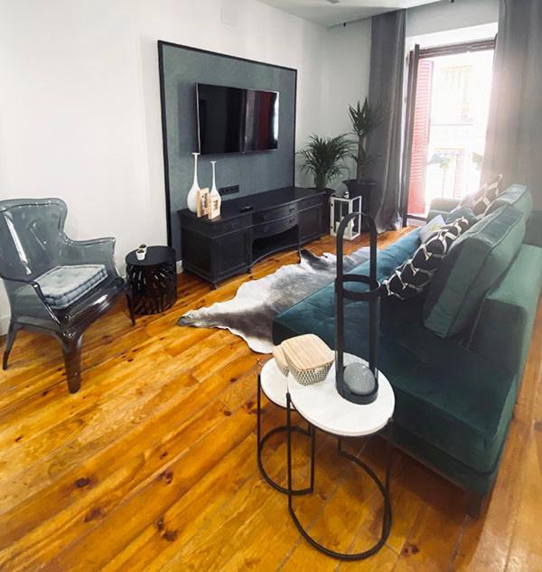 Apartamento De Diseno En Malasana Junto A Gran Via Мадрид Экстерьер фото